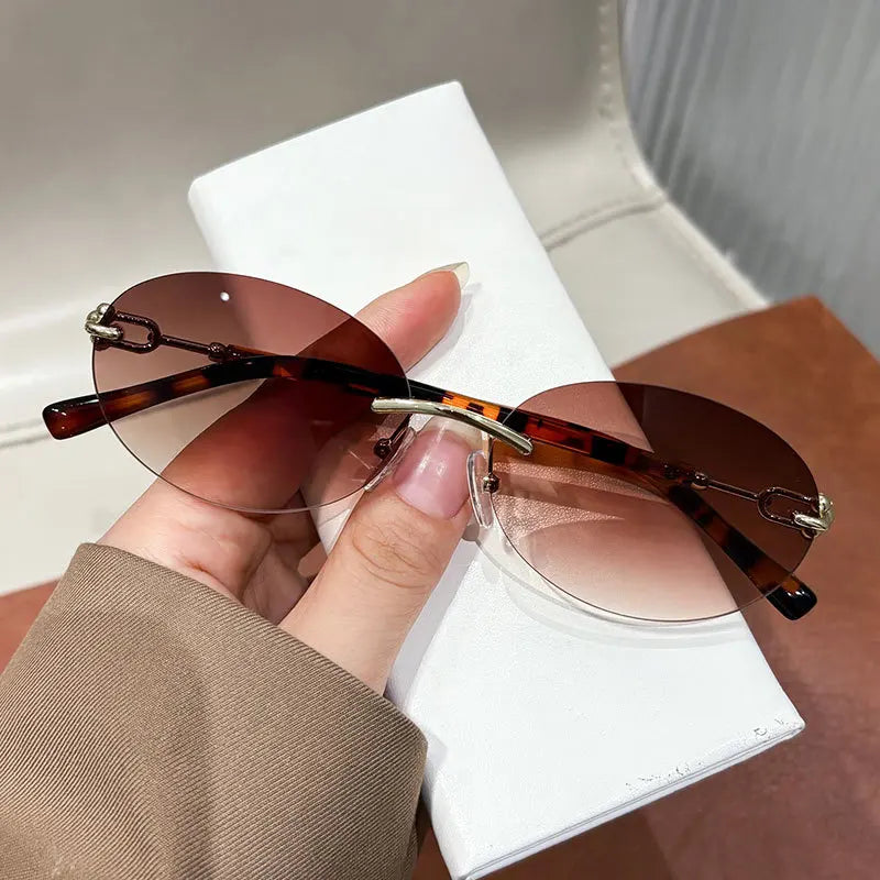 New Fashion Alloy Sunglasses for Women Elegant Outdoor Driving Sun Glasses Stylish Ladies Shades