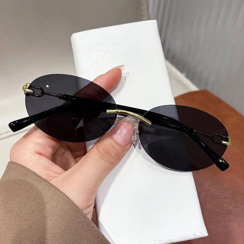 New Fashion Alloy Sunglasses for Women Elegant Outdoor Driving Sun Glasses Stylish Ladies Shades