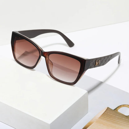 Fashionable Lightweight Sunglasses – Summer UV Protection Shades